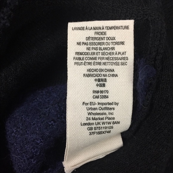 FREE PEOPLE Tunic Top knit sequin black navy Whimsy Goth Grunge Disco Sz Small - Picture 9 of 9